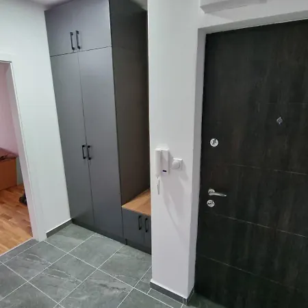 Luksuzni Apartman Ema Pirot Exterior photo