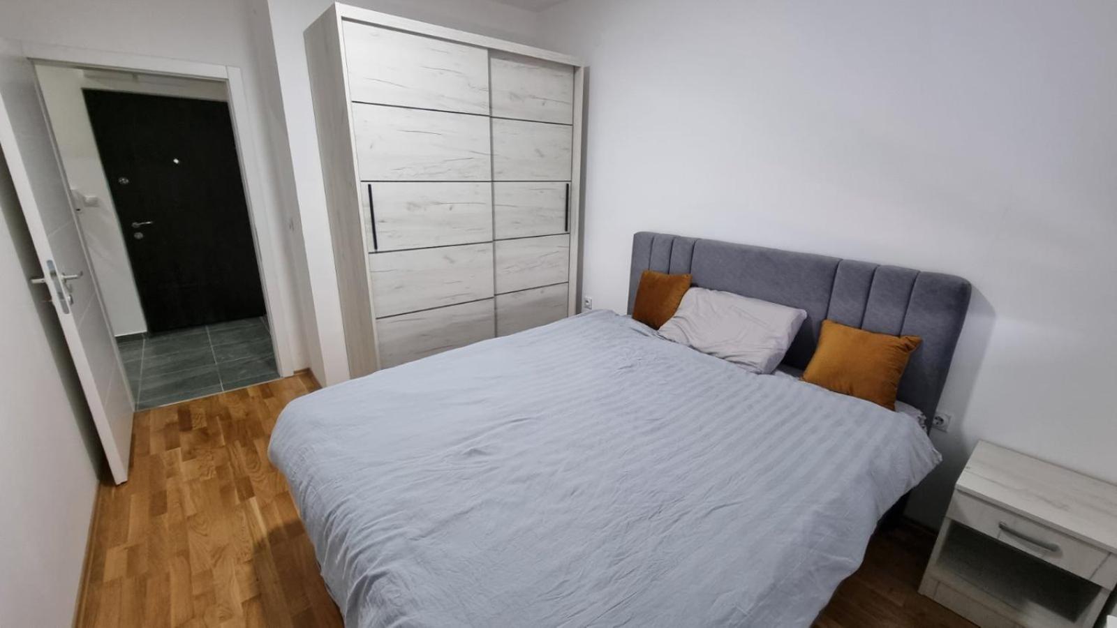 Luksuzni Ema Apartment Pirot